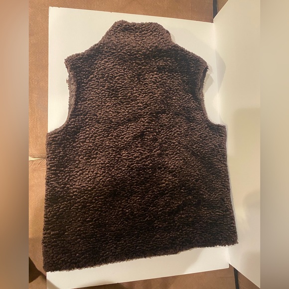 Woman’s Fall vest - Picture 3 of 6